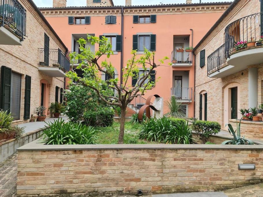 Scrigno Del Borgo-Intero Alloggio Montelupone Bagian luar foto