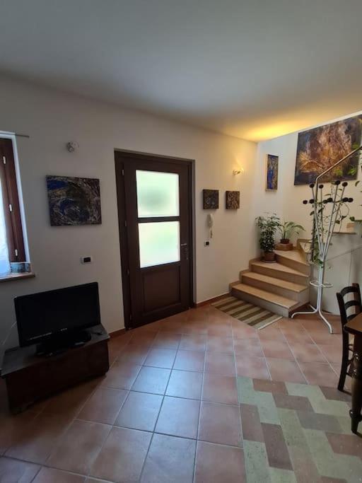 Scrigno Del Borgo-Intero Alloggio Montelupone Bagian luar foto
